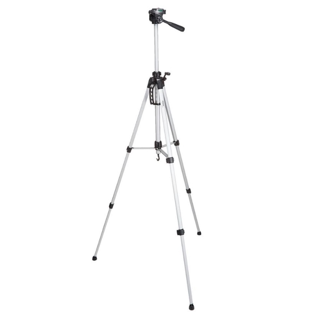 AmazonBasics Tripod